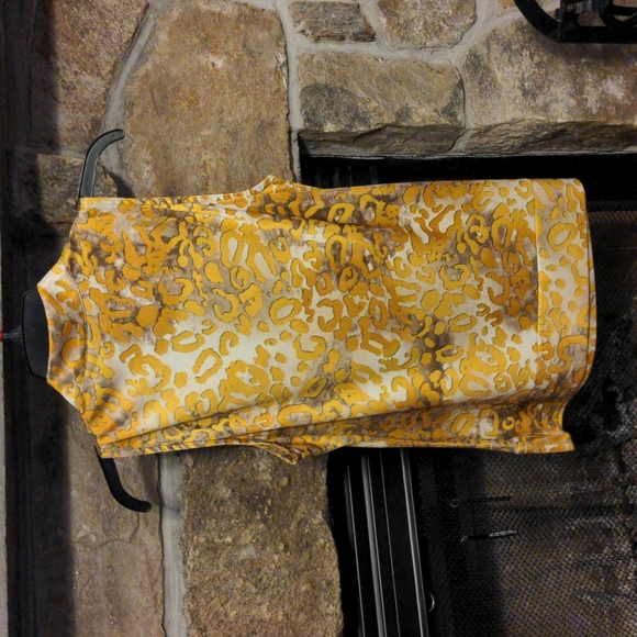 Sleeveless blouse - Picture 2 of 2